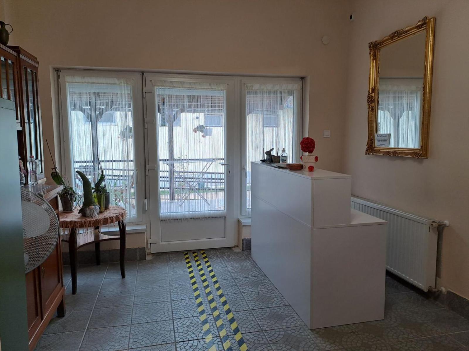 Berta Panzio Bed and Breakfast Hajdúszoboszló Εξωτερικό φωτογραφία