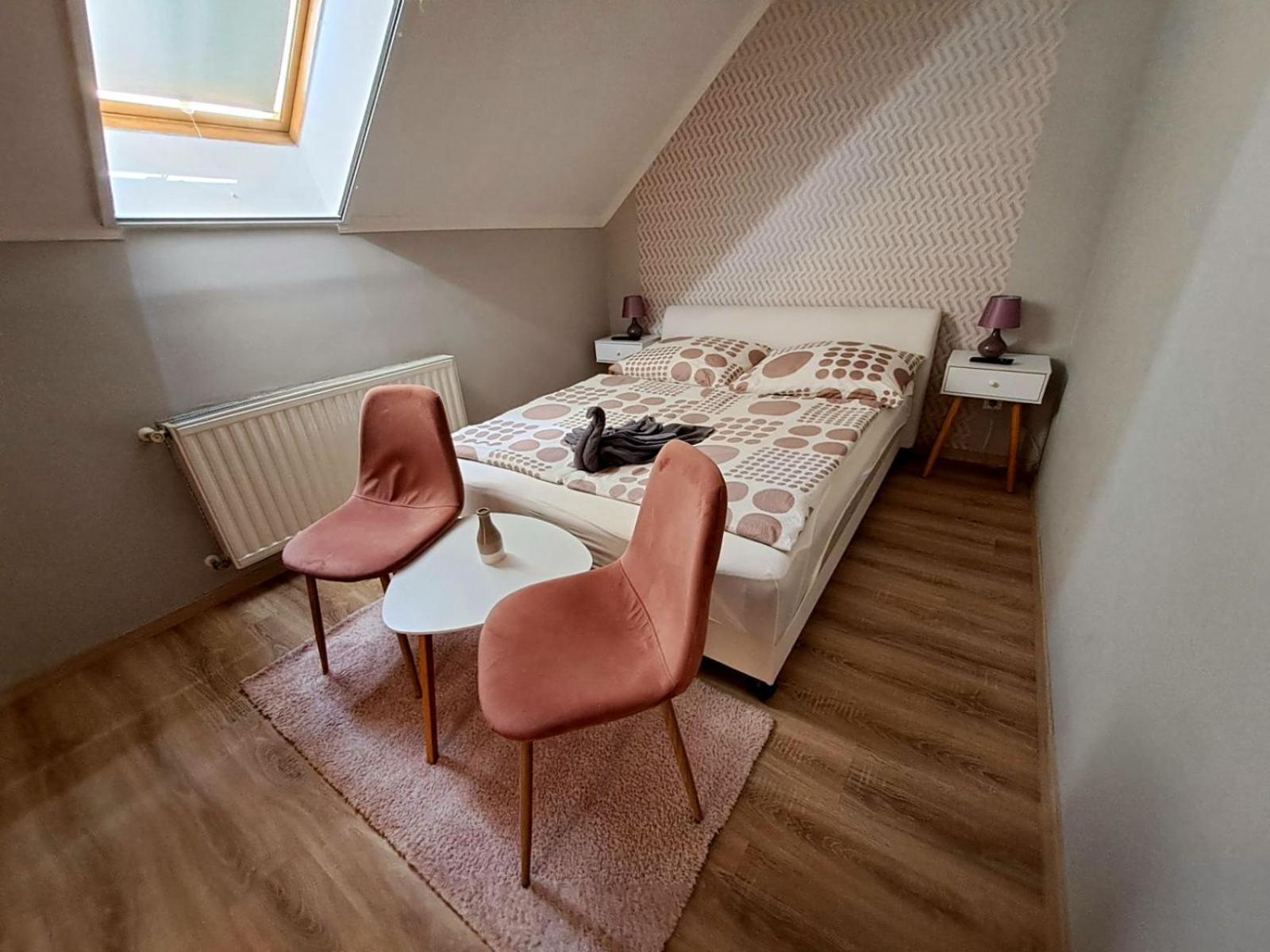 Berta Panzio Bed and Breakfast Hajdúszoboszló Εξωτερικό φωτογραφία